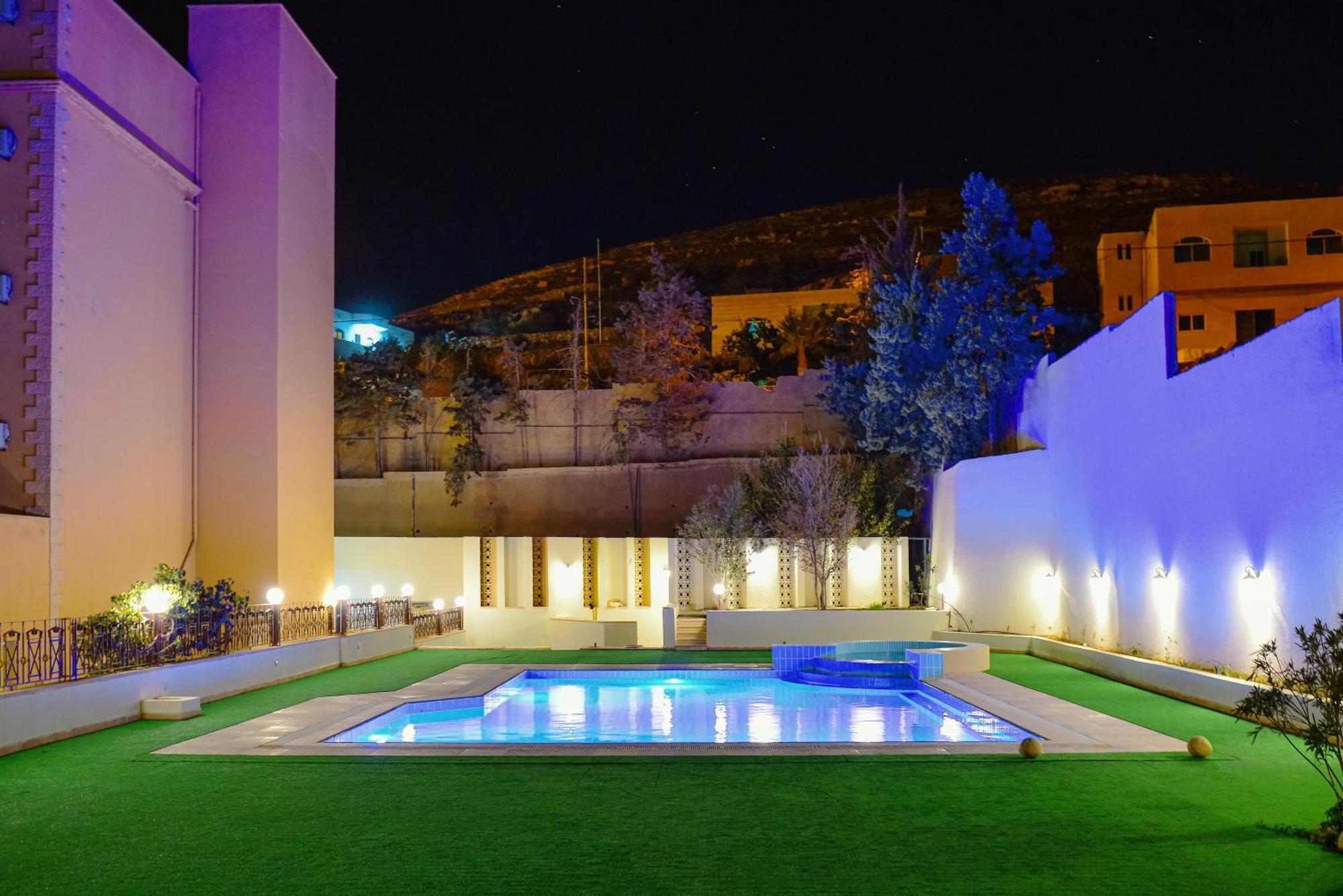 Petra Castle Hotel 瓦迪穆萨 外观 照片